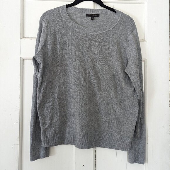 Banana Republic Grey Chevron Knit Sweater Size L - Picture 1 of 11
